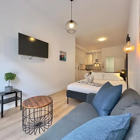 Shoreline Serenity *