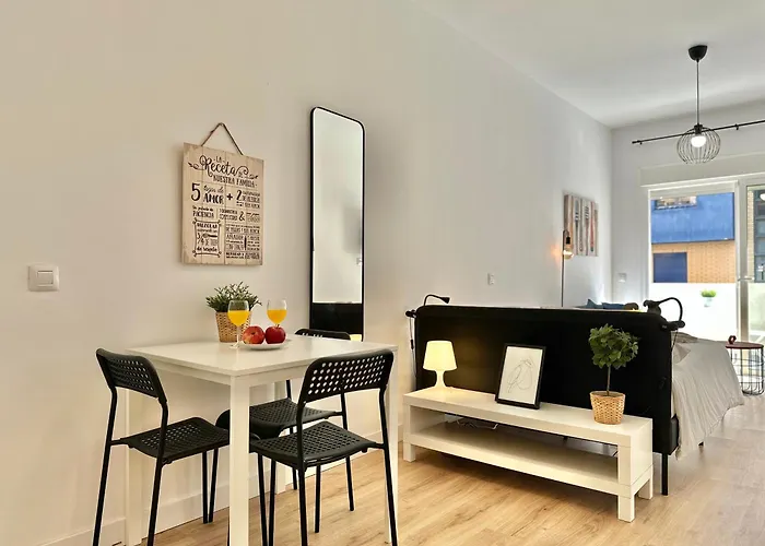 Shoreline Serenity *